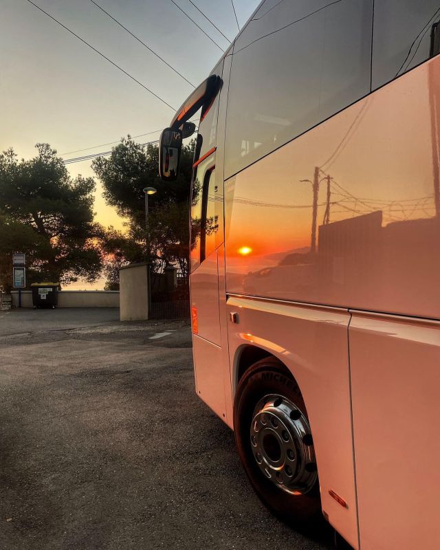 🇲🇨 @rtsmonaco is your trusted partner for back-to-school season!

With 40 years of expertise in the Principality and on the French Riviera, our team provides you with high-quality transportation services.

Contact us for managing your coming events and let us assist you in organizing those with complete peace of mind 🚌